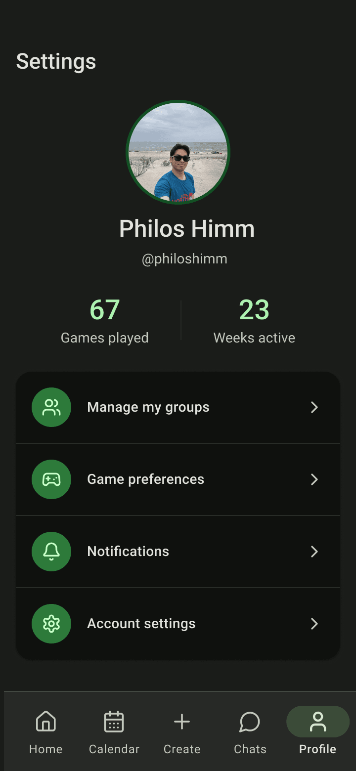 Profile tab with games played, weeks active and settings